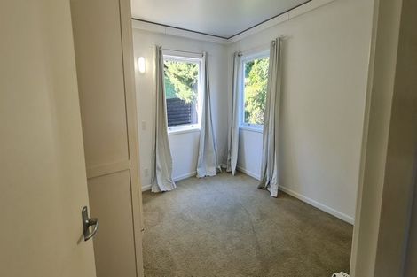 Photo of property in 11 Shortland Place, Havelock North, 4130