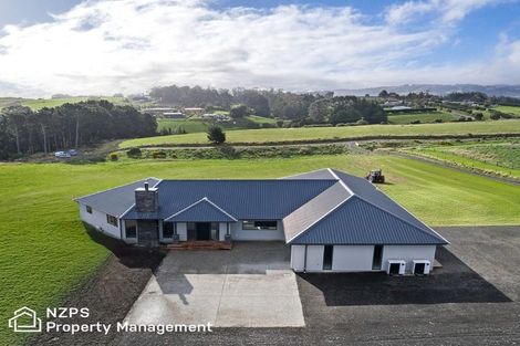 Photo of property in 16 Tunnel Beach Road, Blackhead, Dunedin, 9076