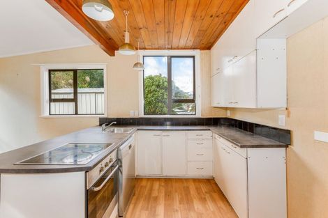 Photo of property in 5 Gordon Road, Plimmerton, Porirua, 5026