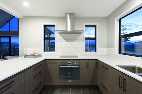 Photo of property in 11 Mckerrow Street, Marshland, Christchurch, 8083