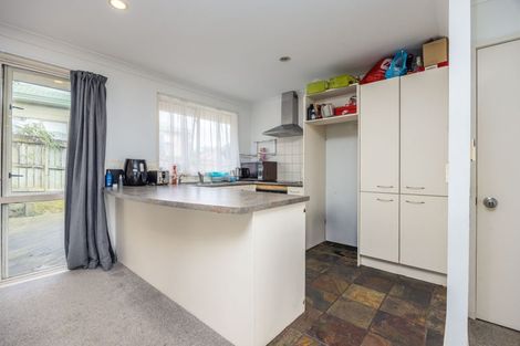 Photo of property in 5 Kasia Close, Massey, Auckland, 0614