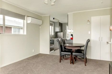 Photo of property in 25-27 Romilly Street, Westport, 7825