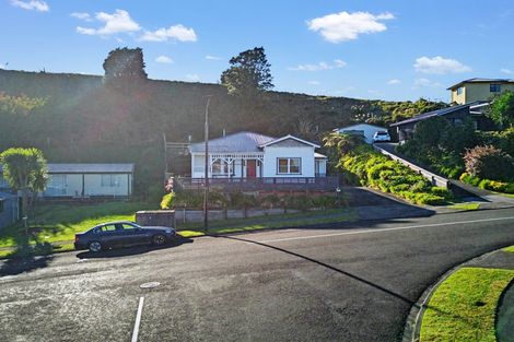 Photo of property in 73 Oranga Street, Westown, New Plymouth, 4310