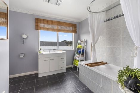 Photo of property in 159 Onepu Road, Lyall Bay, Wellington, 6022