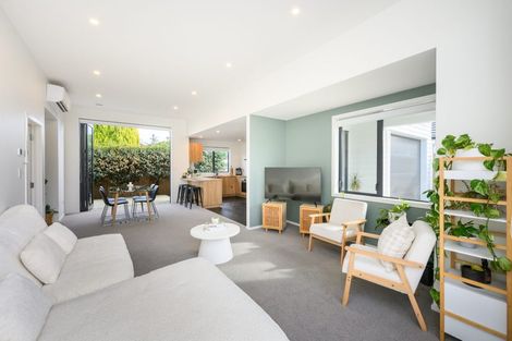 Photo of property in 18a East Street, Terrace End, Palmerston North, 4410