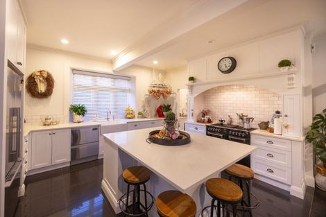 Photo of property in 244 Victoria Avenue, Hokowhitu, Palmerston North, 4410