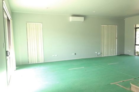 Photo of property in 20 Marengo Parkway, Takanini, 2112