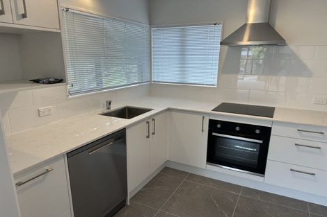 Photo of property in 63a Nile Road, Milford, Auckland, 0620