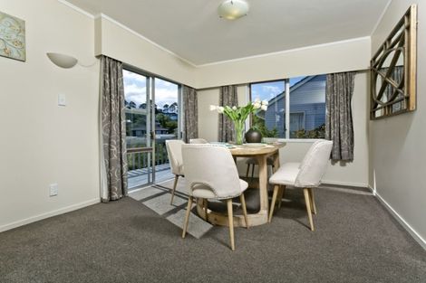 Photo of property in 61 Merriefield Avenue, Forrest Hill, Auckland, 0620