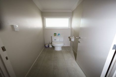 Photo of property in 441 Otumoetai Road, Otumoetai, Tauranga, 3110