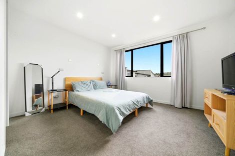 Photo of property in 32 Bight Road, Long Bay, Auckland, 0630