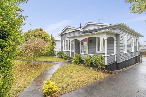 Photo of property in 60 Prospect Terrace, Pukekohe, 2120