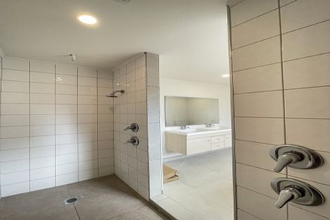 Photo of property in 27 Kaikoura Street, Henderson, Auckland, 0612