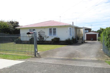 Photo of property in 57 Mountain Road, Mangere Bridge, Auckland, 2022