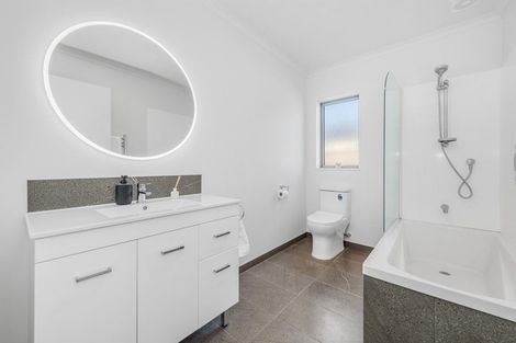 Photo of property in 4 Kutukutu Street, Takanini, 2112