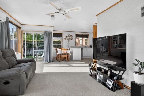 Photo of property in 1 Finlay Street, Alexandra, 9320