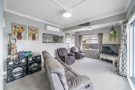 Photo of property in 8 Burns Street, Mataura, 9712