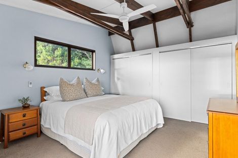 Photo of property in 21 Denholm Road, Hospital Hill, Napier, 4110