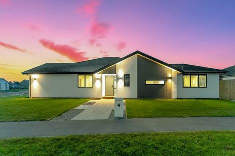 Photo of property in 4 Waterford Farm Road, Halswell, Christchurch, 8025