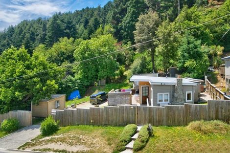Photo of property in 121 Hallenstein Street, Queenstown, 9300