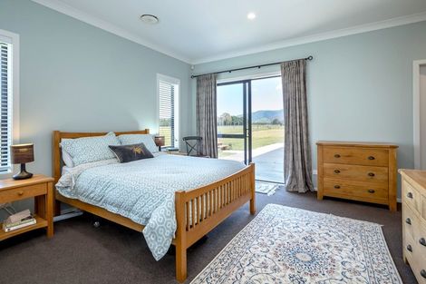 Photo of property in 33 Spencer Lane, Greytown, 5712