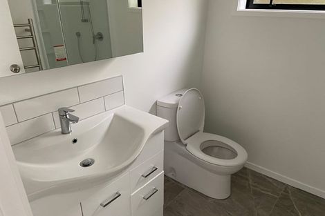 Photo of property in 52 Solar Road, Glen Eden, Auckland, 0602