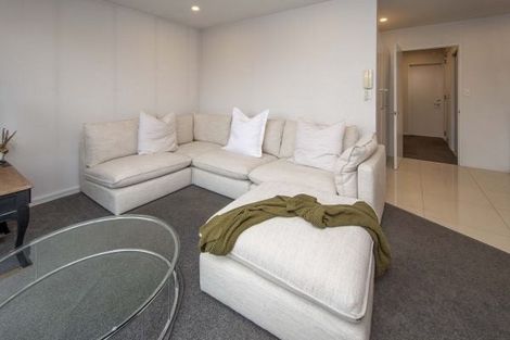 Photo of property in 2/318 Barbadoes Street, Christchurch Central, Christchurch, 8011