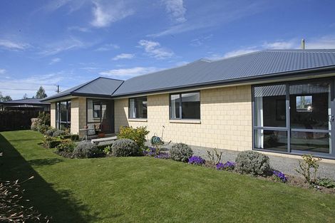 Photo of property in 2 Mahoe Street, Templeton, Christchurch, 8042