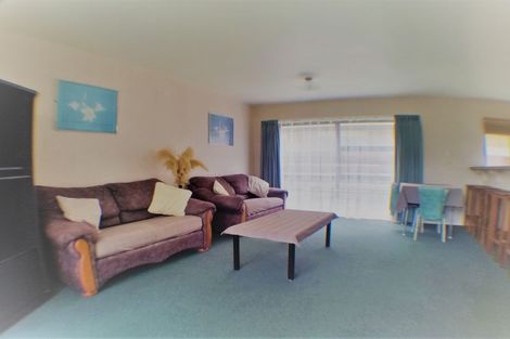 Photo of property in 2/3 Inverness Avenue, Hamilton East, Hamilton, 3216