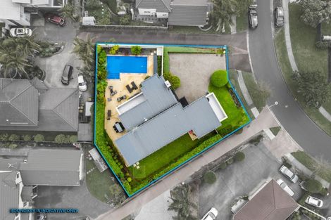 Photo of property in 32 English Oak Drive, Schnapper Rock, Auckland, 0632