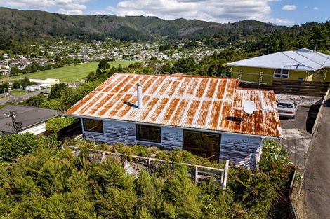 Photo of property in 71 Logie Street, Stokes Valley, Lower Hutt, 5019