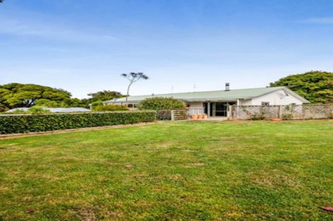 Photo of property in 116 Clifford Road, Eltham, 4322