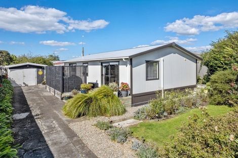 Photo of property in 68 Grey Street, Woodville, 4920