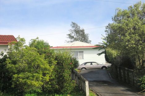 Photo of property in 4/317 Triangle Road, Massey, Auckland, 0614