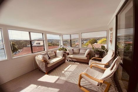 Photo of property in 11 Te Kiteroa Grove, Churton Park, Wellington, 6037