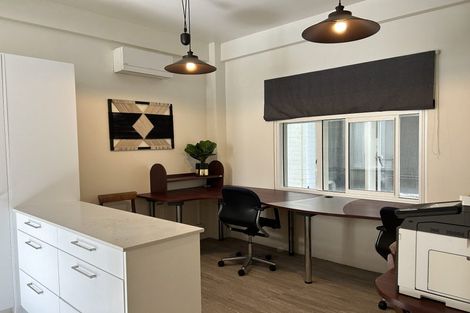 Photo of property in 154u1 Oriental Parade, Oriental Bay, Wellington, 6011