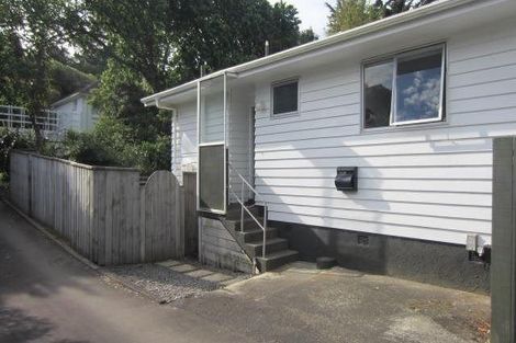 Photo of property in 169b Newlands Road, Newlands, Wellington, 6037