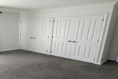 Photo of property in 2 Glastry Close, East Tamaki Heights, Auckland, 2016