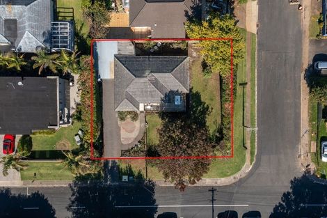 Photo of property in 6 Alma Road, Milford, Auckland, 0620