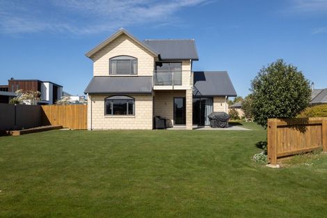 Photo of property in 3 Penbury Close, Huntingdon, Ashburton, 7774