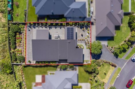 Photo of property in 15 Taranui Way, Paraparaumu Beach, Paraparaumu, 5032