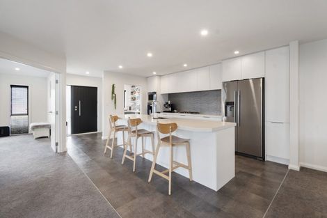 Photo of property in 36 Freedom Drive, Kelvin Grove, Palmerston North, 4414