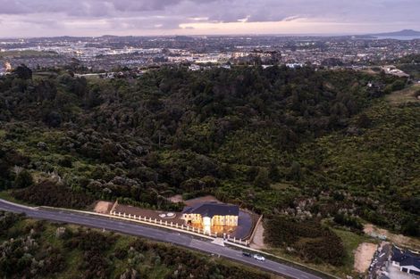 Photo of property in 83 Griggs Road, East Tamaki Heights, Auckland, 2016