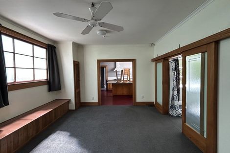 Photo of property in 30 Hargreaves Street, Mount Cook, Wellington, 6021