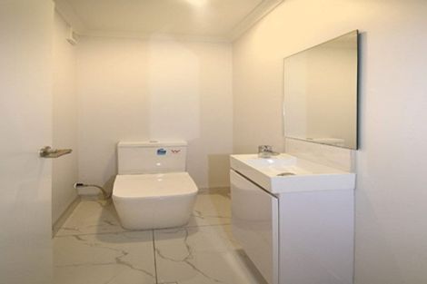 Photo of property in 107u4 Knighton Road, Hillcrest, Hamilton, 3216