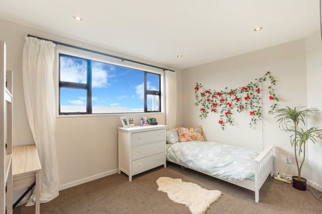 Photo of property in 27 Wake Place, Aokautere, Palmerston North, 4471