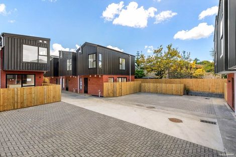 Photo of property in 24 Carnoustie Drive, Wattle Downs, Auckland, 2103