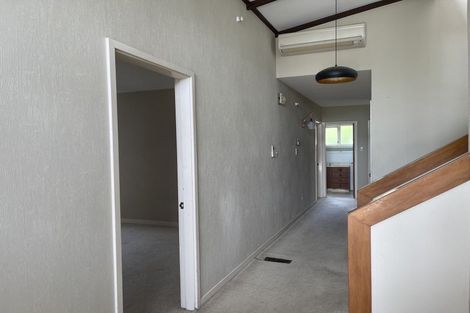 Photo of property in 23 Highfield Place, Avonhead, Christchurch, 8042