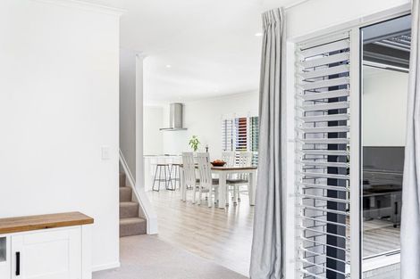 Photo of property in 7 Peihana Road, Hobsonville, Auckland, 0616