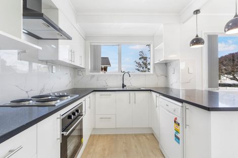 Photo of property in 28 Poutini Place, Manurewa, Auckland, 2102